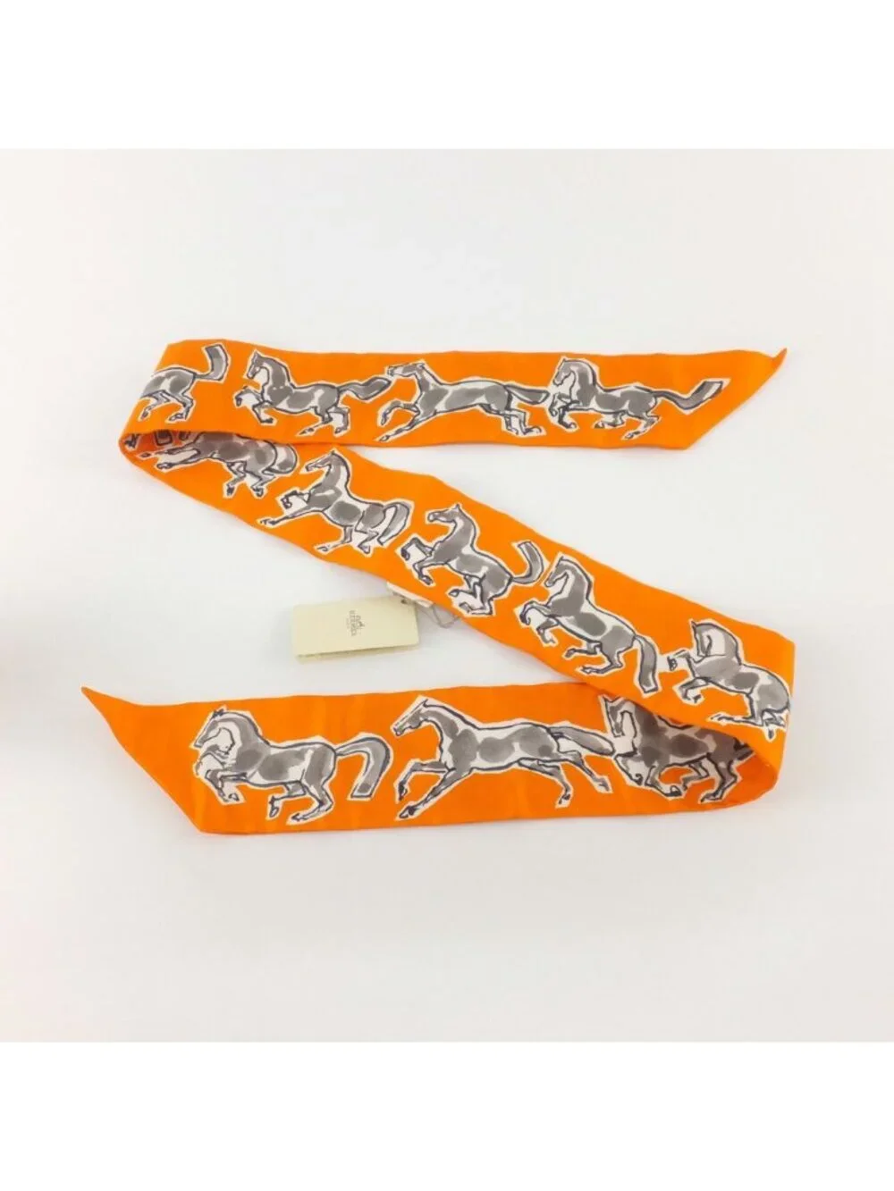 Hermes Heaven Twilly Chevaux en Liberte Horse of Freedom Orange Gray 14 Scarf - Picture 7 of 9